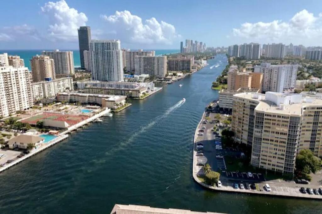 Beachwalk 1B 1B Incredible View Apartment 14 A Hallandale Beach Kültér fotó