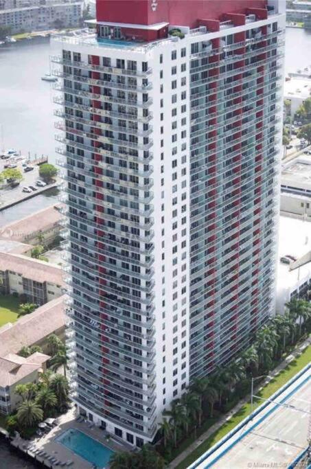 Beachwalk 1B 1B Incredible View Apartment 14 A Hallandale Beach Kültér fotó