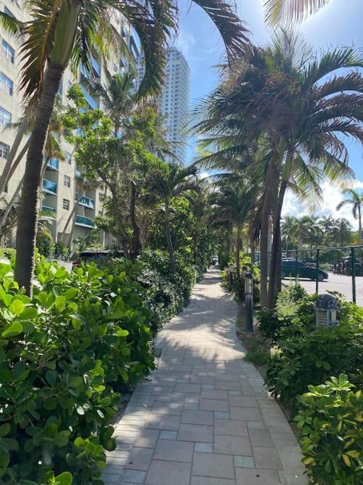Beachwalk 1B 1B Incredible View Apartment 14 A Hallandale Beach Kültér fotó